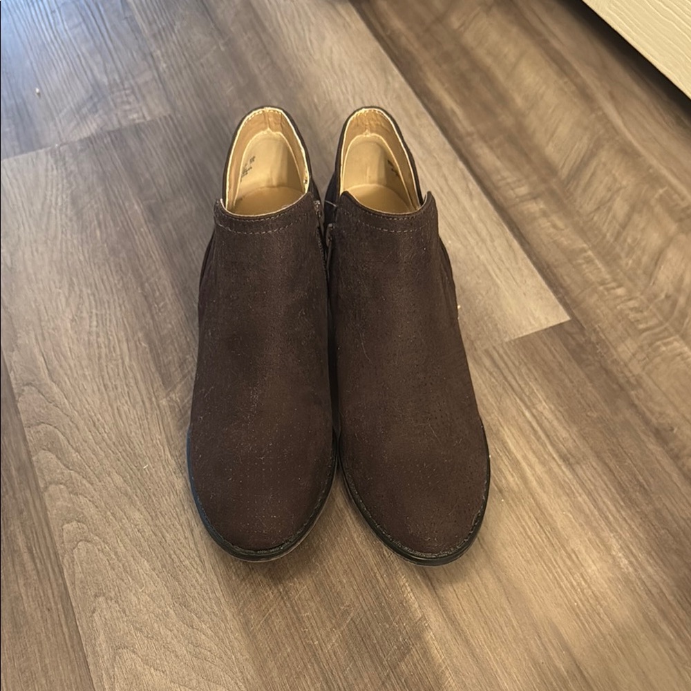 Men's Brown Suede Shoes
